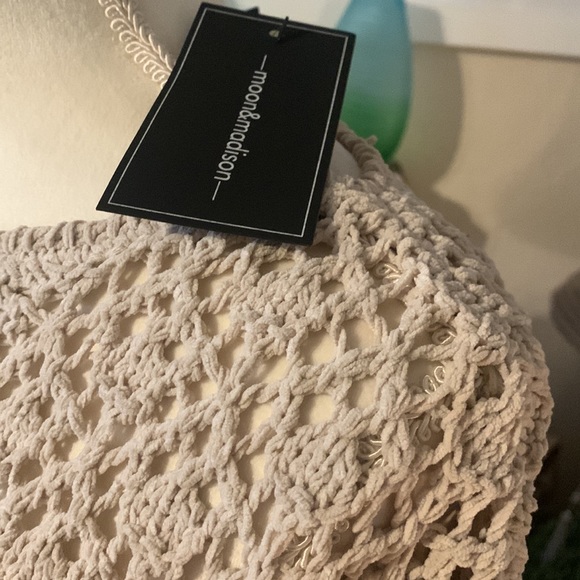 Anthropology Moon & Madison NWT open knit beige cropped sweater size Small - Picture 2 of 3